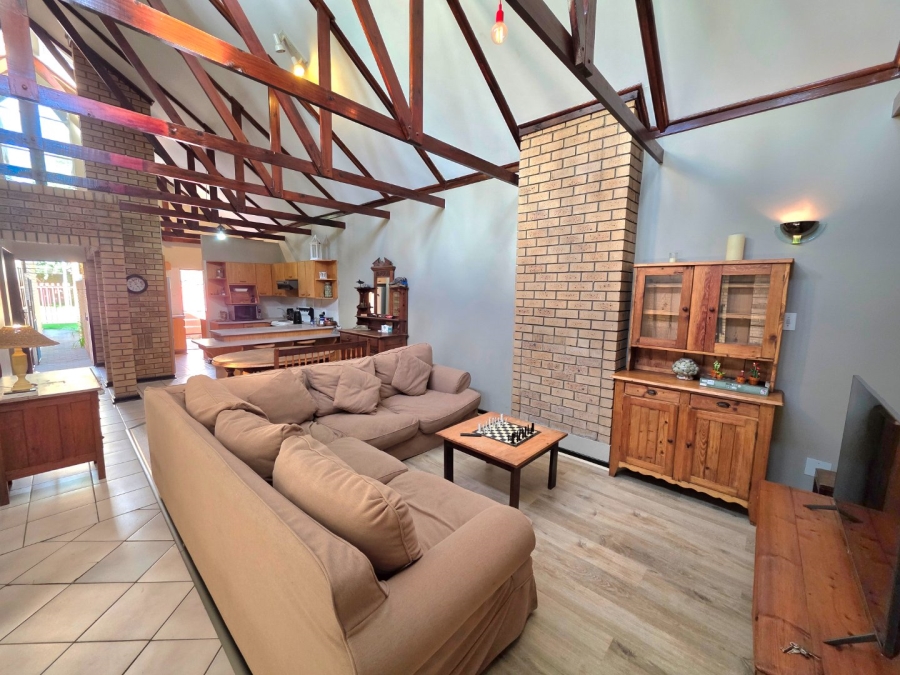 To Let 3 Bedroom Property for Rent in La Provance Free State